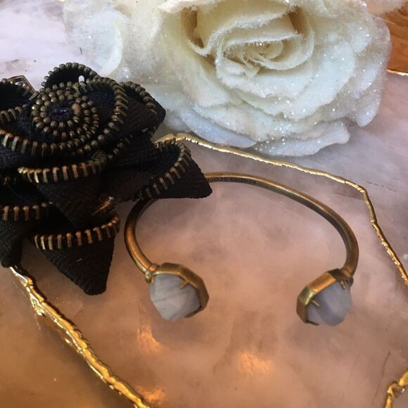 KENDRA SCOTT Bracelet!  - Picture 3 of 16